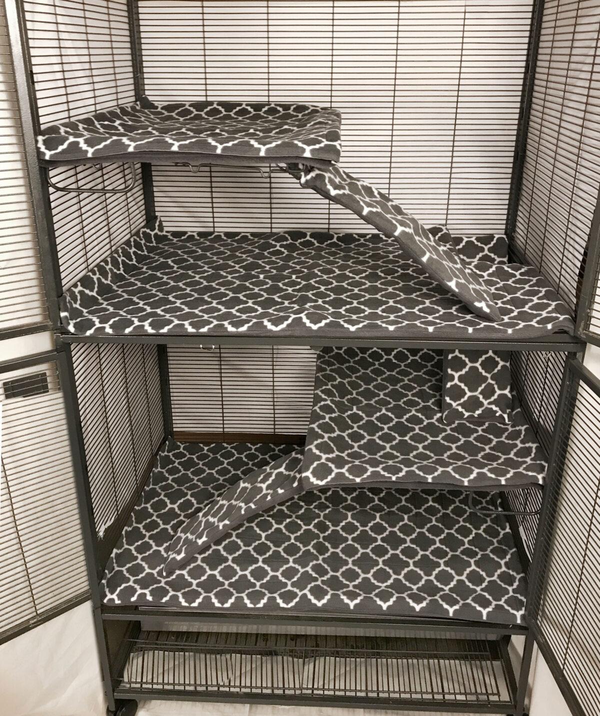 DCN Cage Liner premade 7 Grey Trellis 1