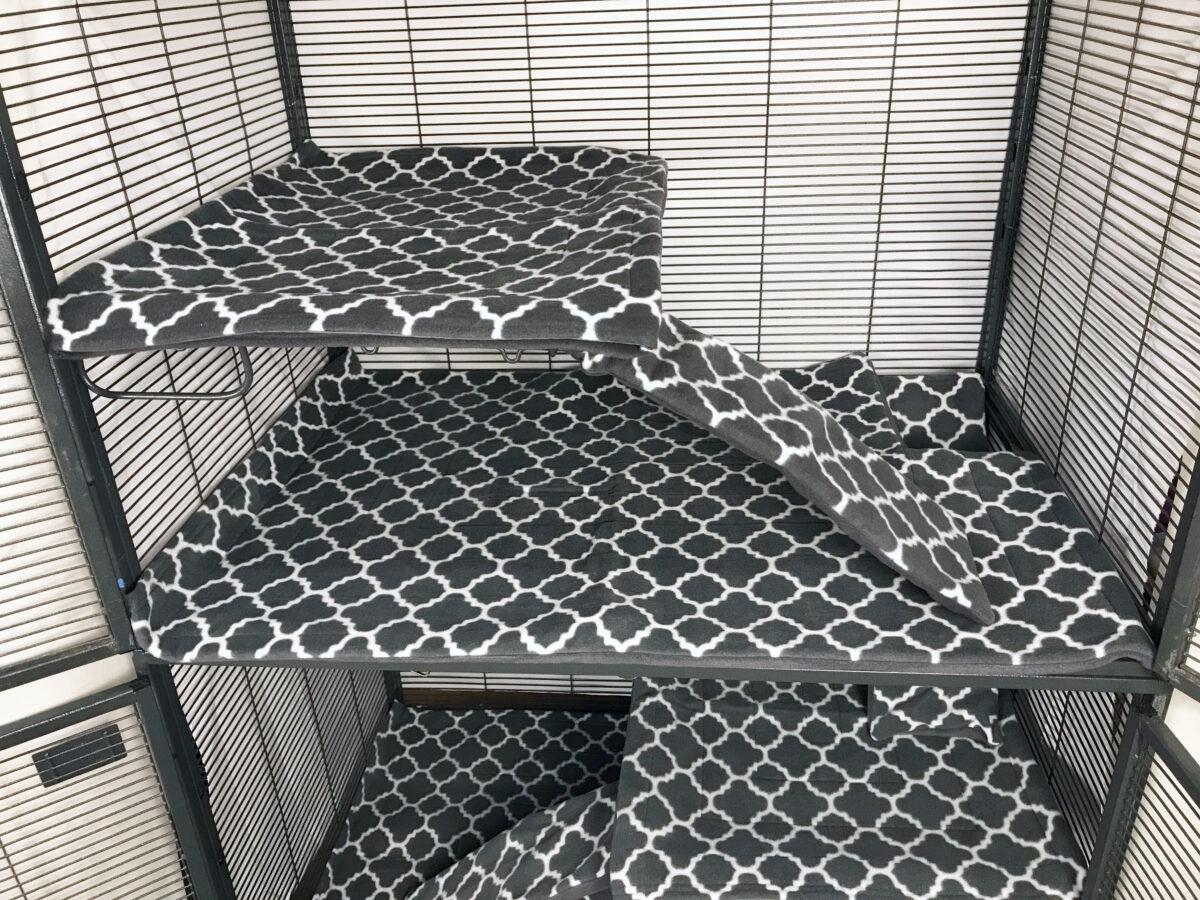 DCN Cage Liner premade 7 Grey Trellis 2