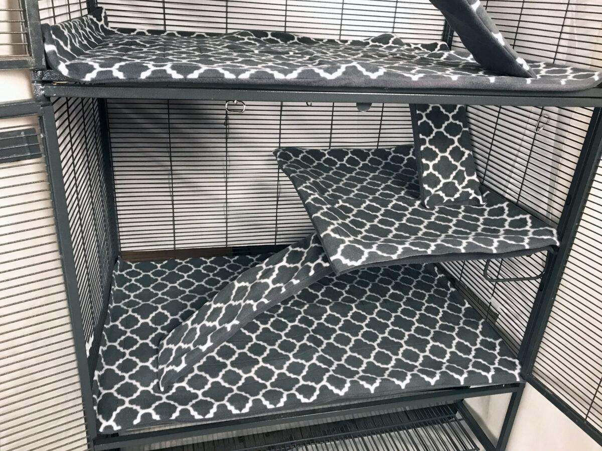 DCN Cage Liner premade 7 Grey Trellis 3