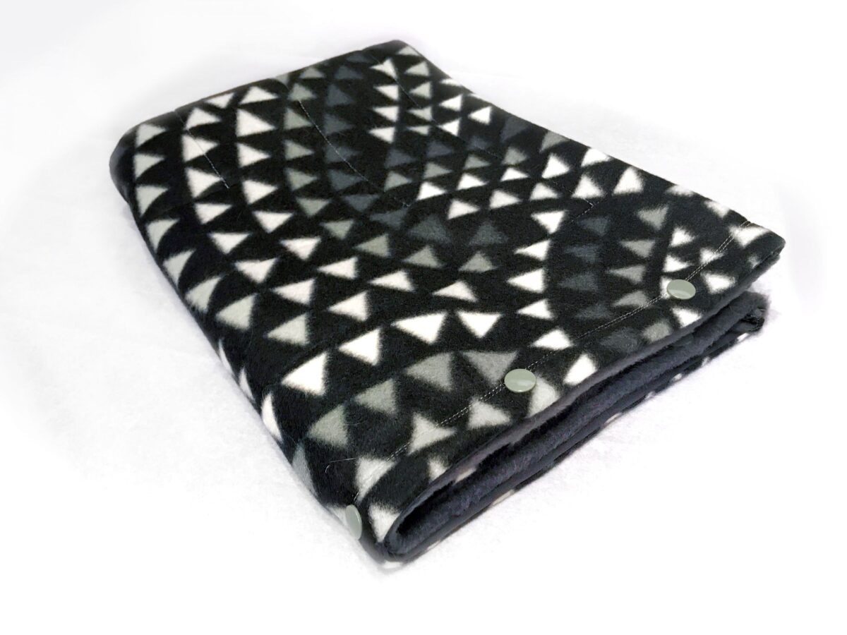 Customizable Cage Liners: 37-Inch Rolling 4-Level Wire Small Animal Cage (Various Brands) - Image 11